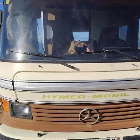 Κάμπινγκ With 3 Double Bed For Driving In Canary Islands